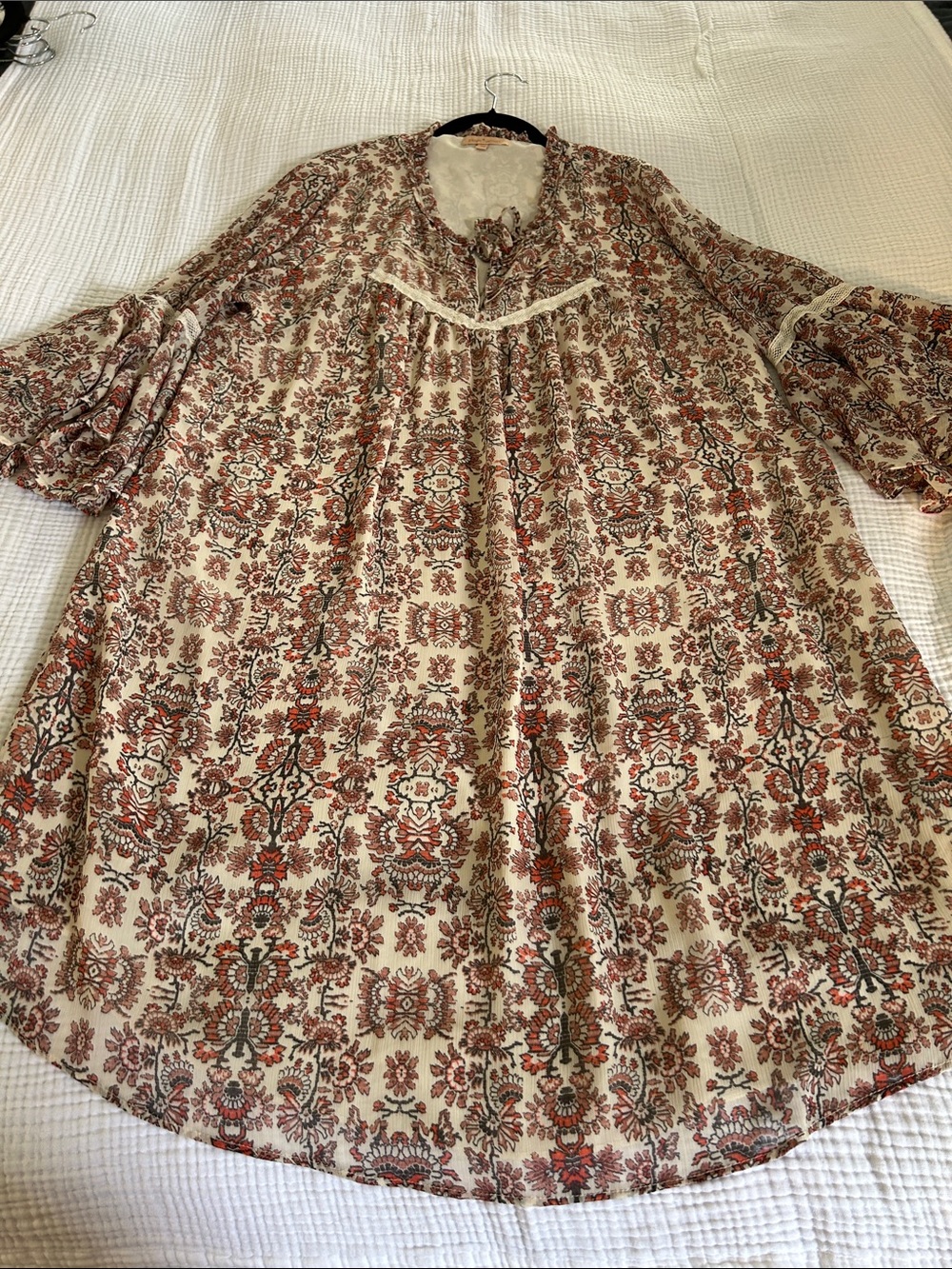 Gibson Latimer Bohemian Cream Midi Dress with Rust Floral Print